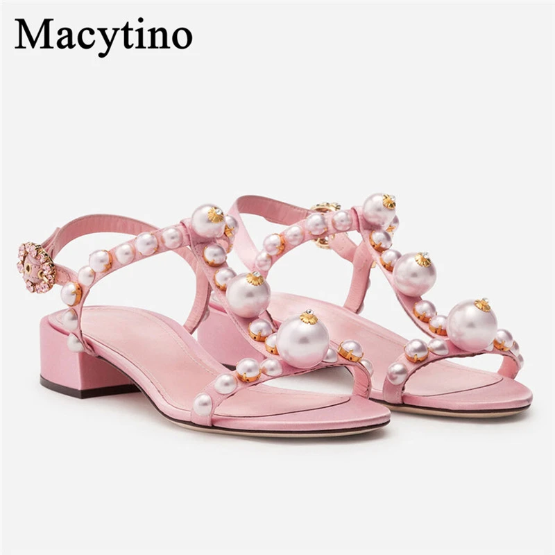 t strap flat heel sandals