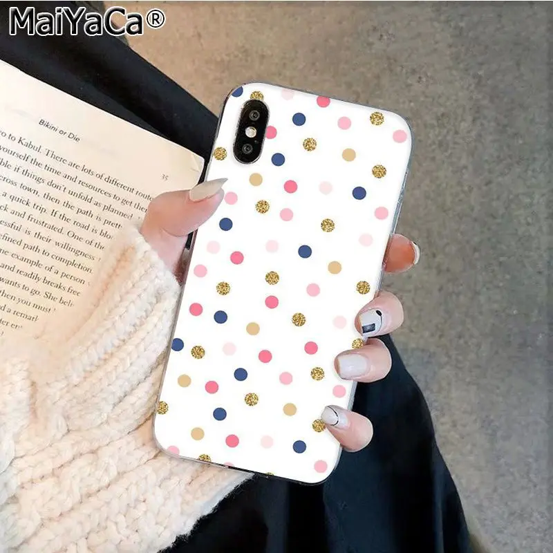 Cartoon cute pink wave dot circle graphic