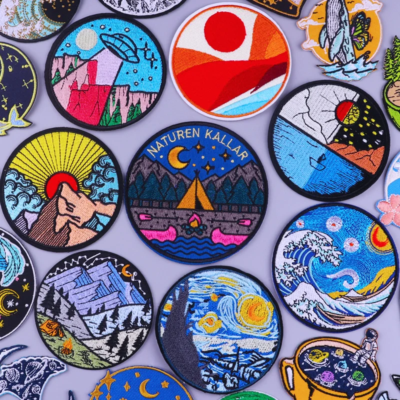 

Mountain Patch Outdoor Embroideried Patches for Clothing Thermoadhesive Patches DIY Iron On Patches On Clothes Van Gogh Badges