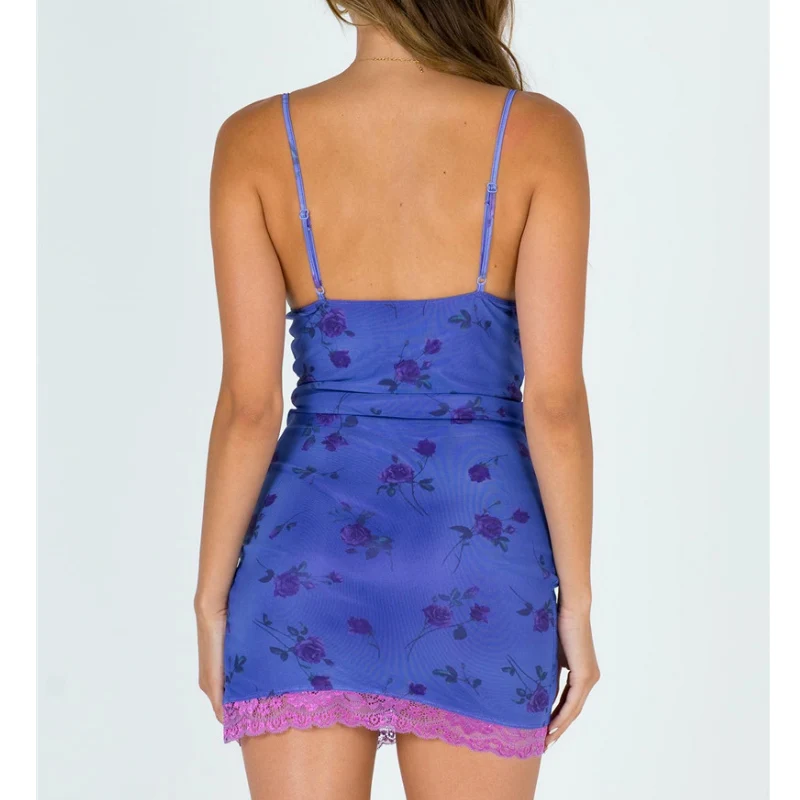 Летнее женское облегающее мини платье на бретельках с открытой спиной и