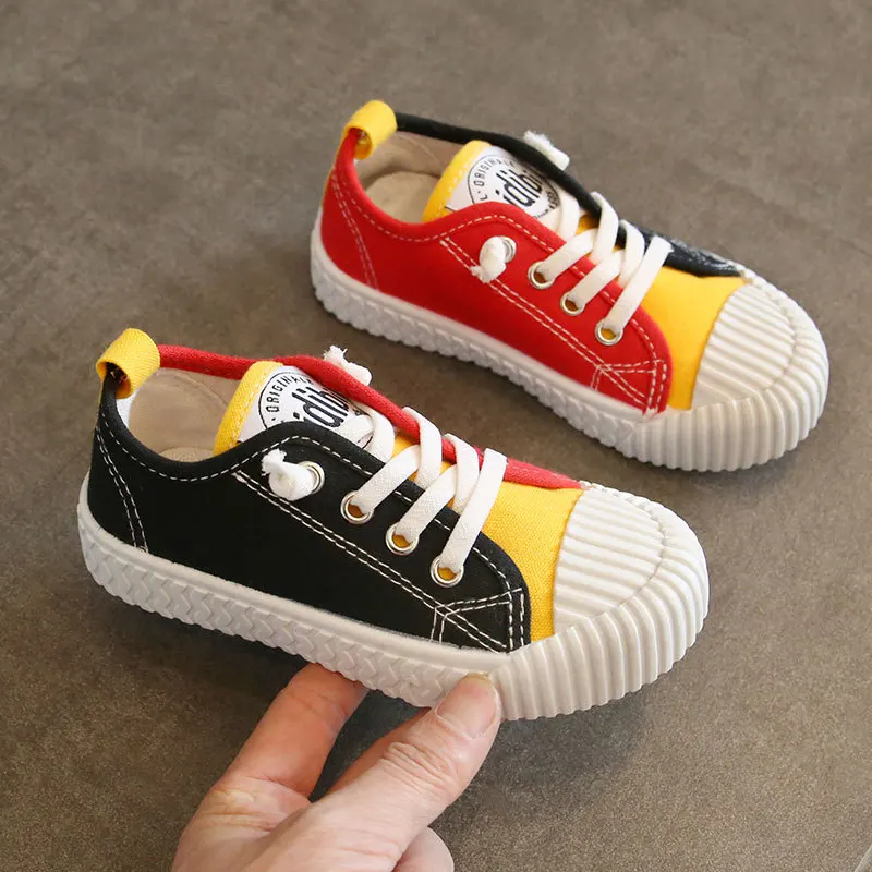 2025 Autumn Kids Running Shoes Sport Shoes Boys Outdoor Light