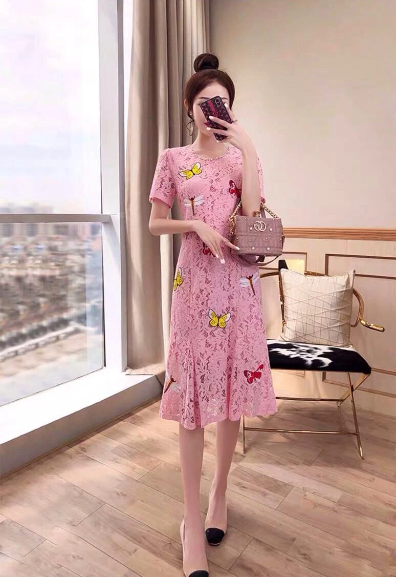 Высококачественный тяжелый рабочий вырез декольте украшен бисером красивая вышитая тонкая сумка бедра узкое платье с юбкой-годе роскошное Брендовое платье