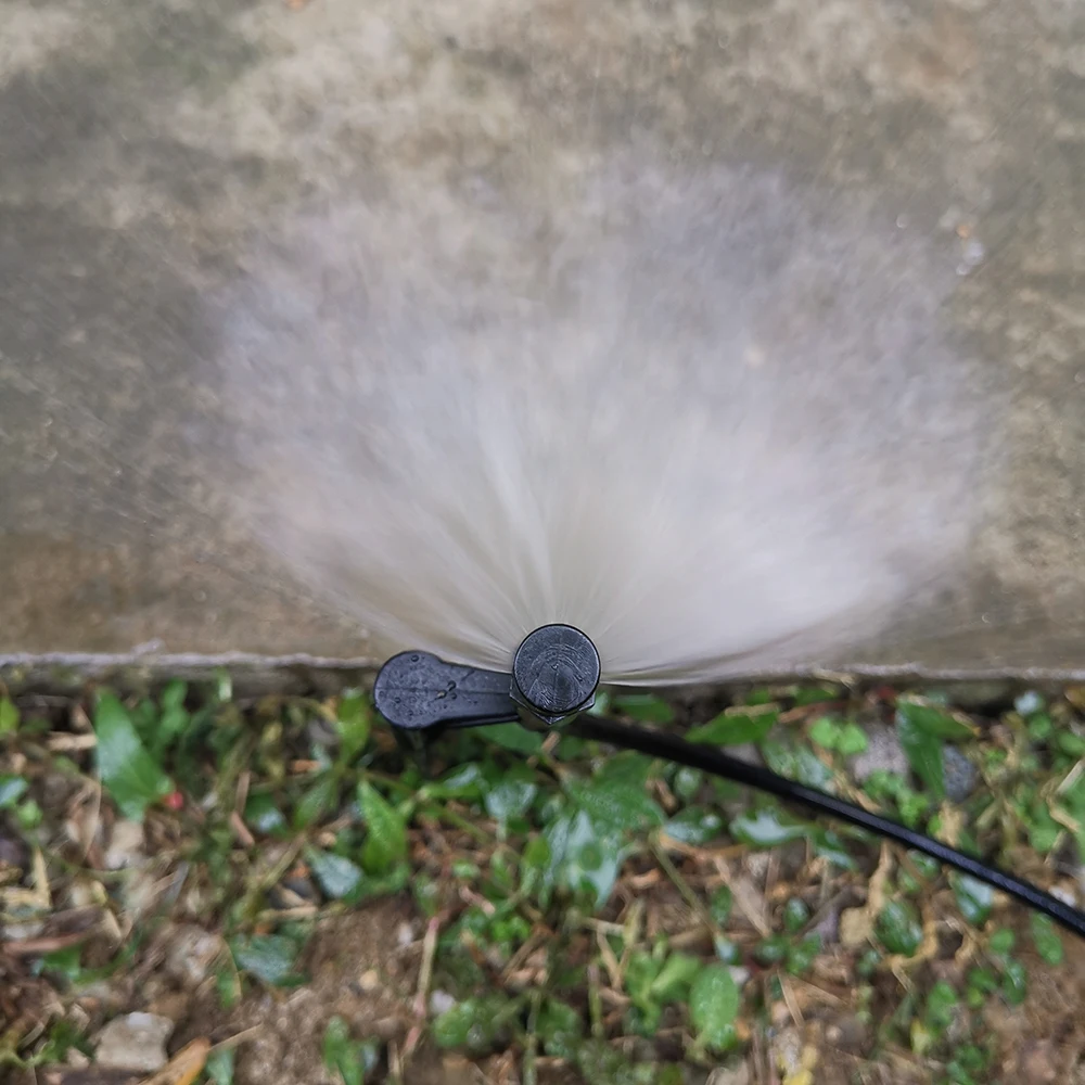 10Pcs 6mm Interface Refraction Nozzle Garden Agriculture Irrigation Plastic 180 Degree Misting Sprinkler Greenhouse Sprayer