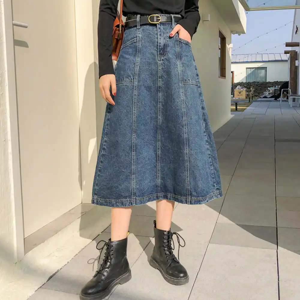 denim skirt and belt