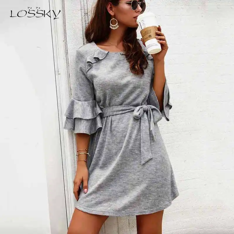 vestido branco de malha curto