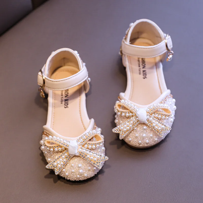 Sandal for girl Sweet Girl Princess Shoes Fashion Rhinestone Pearl Bow Baby Shoes Kids Party Children's Dance Little Girls Leather Shoes New G83 girl princess shoes Children's Shoes