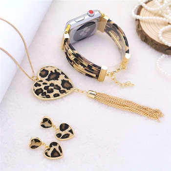 

Lureen 3 Pieces Leopard Apple Watch Band Earrings Necklace set for Women Girls, 38/40/42/44MM Iwatch Band