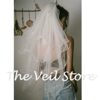 

ISHSY White Ivory Vintage 3 layers Tulle Bridal weeding Veils Brides with comb Pearls Bows Voile Mariage Courte velo de novia