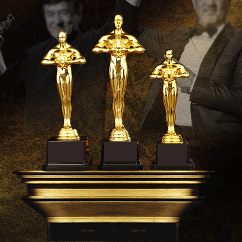 Personalized Oscar Trophy Gold Plated Small Gold Statue Team Sports Competition Crafts Souvenir Party Celebration Gift 24cm