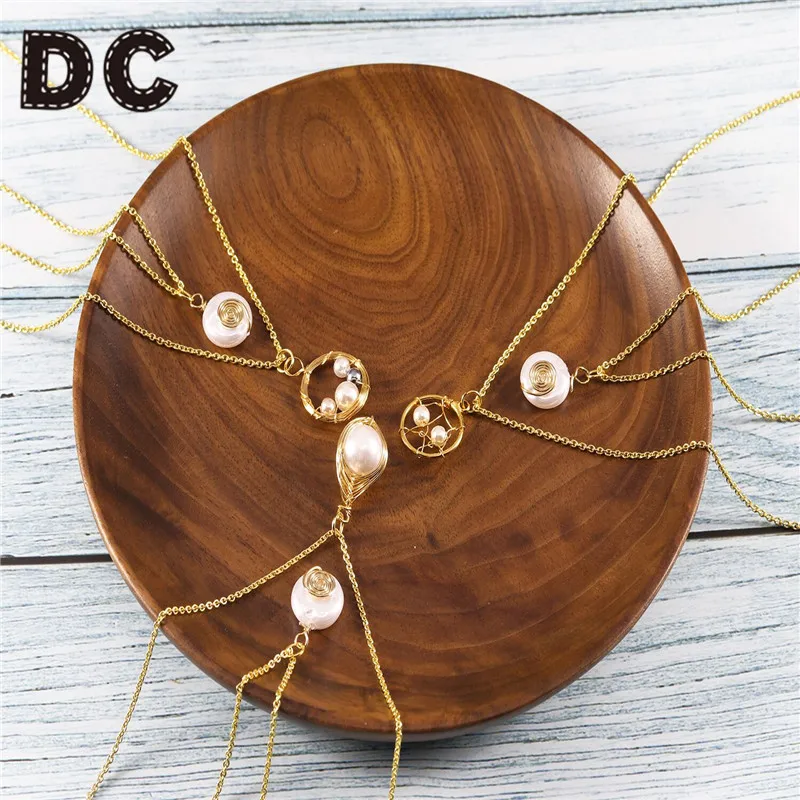 

2pcs/set Fashion Natural Freshwater pearl charm Necklaces Gold Color Chain Geometric Crystal Pendants Necklaces For Women Bijoux