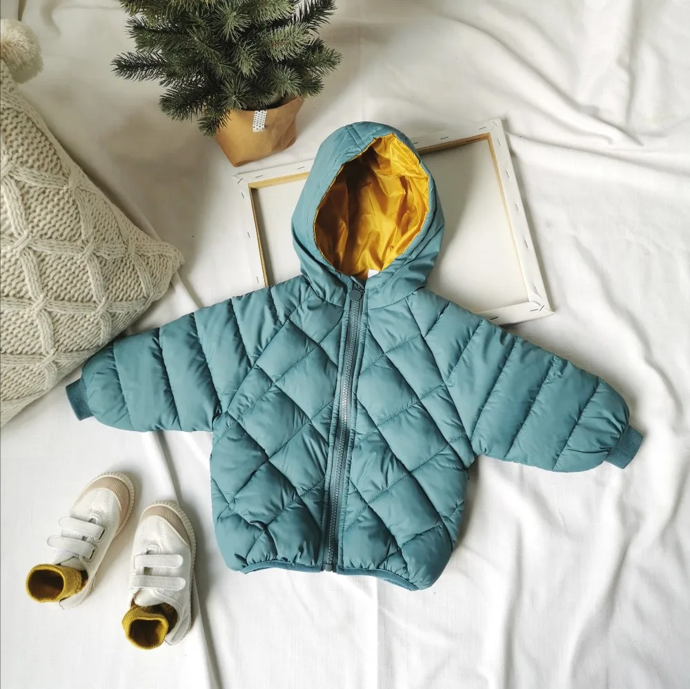 Новое поступление года; пальто для мальчиков и девочек; модная детская куртка с длинными рукавами; сезон осень-зима