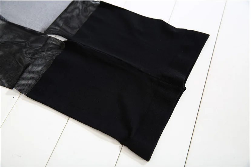 1926268604_1915744064