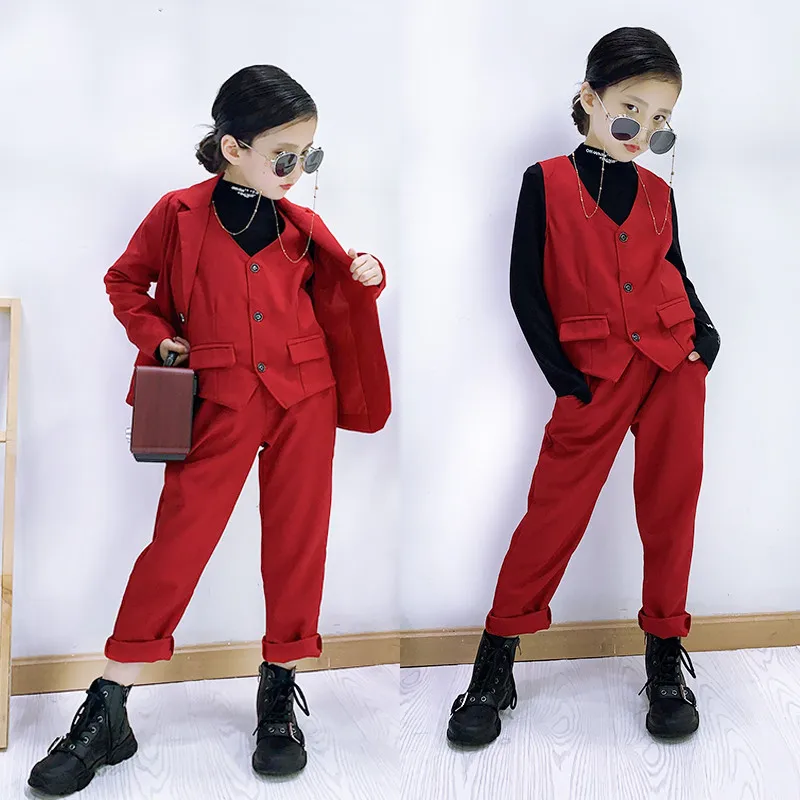 

Girls set 2019 autumn new girl's and boy's retro solid color gas suit three sets of fashion tide christmas outfit