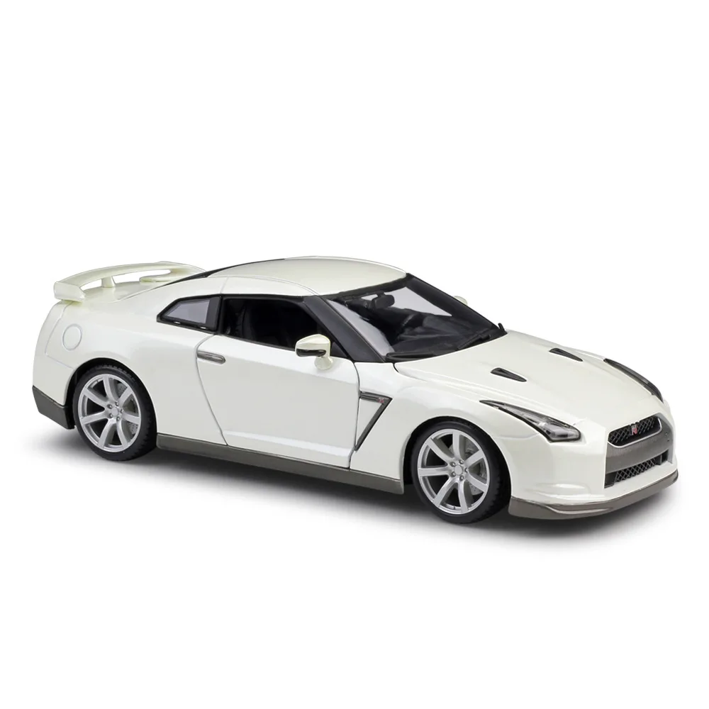 

1/18 2009 Nissan Gt-r R35 Sports Car Alloy Diecast Model Car Simulation Miniature Cars Metal Mini Collection Toy Home Decoration