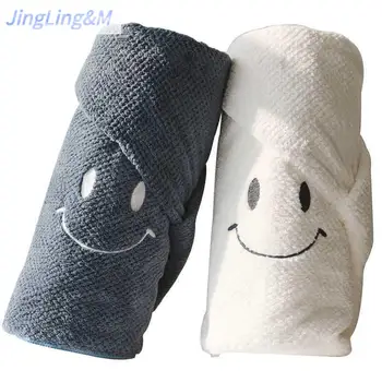 

Bath Towel, Hand-embroidered, Soft, Fast-absorbing, Quick-drying, Easy-to-clean Large Bath Towel 75x145cm