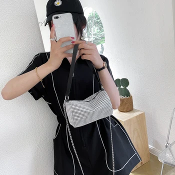

Women Small Shoulder Bag Rhinestone Crossbody Bags 2020 New Shiny Diamonds Chain Bag Lady Casual Messenger Bag Evening Clutch