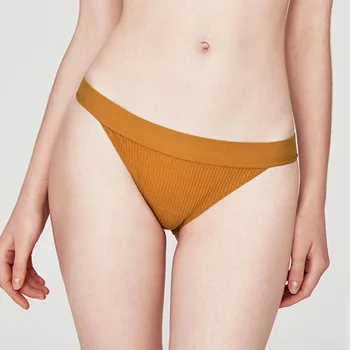 

1pc Sexy Women Panties Seamless Solid Color Ladies Sexy Underwear Bikini Thongs Female Lingerie Low-Rise Ladies underwear