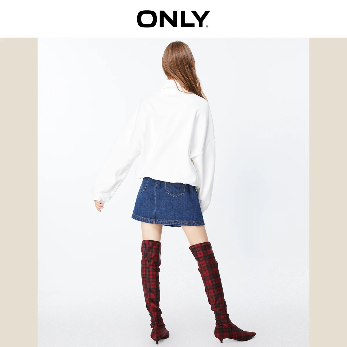 ONLY Loose Fit Fake Two-piece Letter Embroidery Drop-shoulder Sweatshirt 11939S572