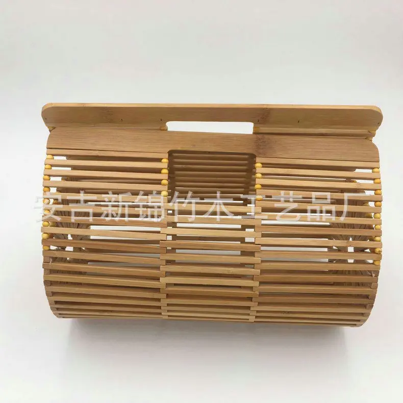 

2019 new beach bag handbag fashion wild bamboo bag ins rattan female straw bag outdoor clutch bag