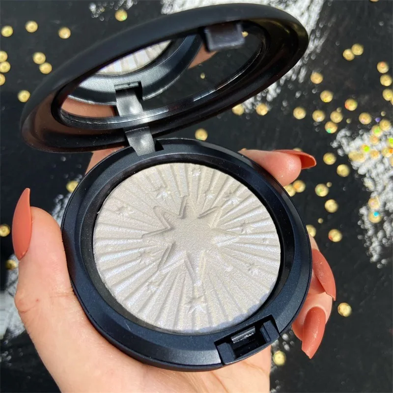 

Sun God Tarot Xingyue High-gloss Powder Polarized Three-dimensional Trimming Diamond One Face Brightening Highlight Eyeshadow