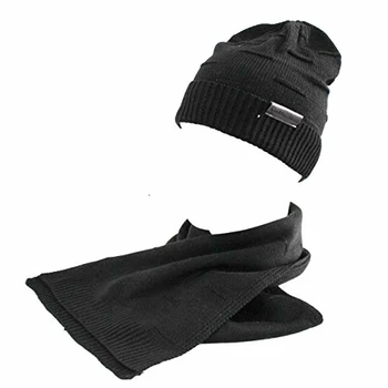 

GIANMARCO VENTURI Set sciarpa e cappello uomo 100% acrilico in box 71774 nero