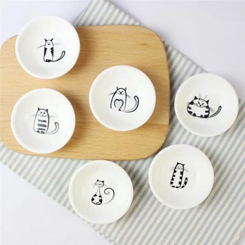 

6Pcs/set Cute Cat Mini Heart Shaped Pigments Ceramics Soy Dish Sauce Vinegar Jam Dishes Kitchen Small Plate Set Tableware Gifts