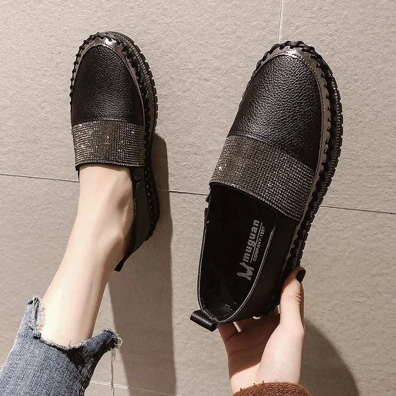 

Shoes Woman 2019 All-Match Loafers With Fur Clogs Platform Autumn Slip-on Round Toe Female Footwear Casual Sneaker Crystal New