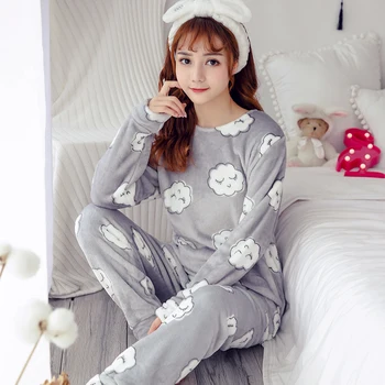 

Winter Long Sleeve Women Pajamas Set Cartoon Clouds Coral Fleece Thick Warm Pyjamas Set Female Flannel Home Sleepwear Pants Suit