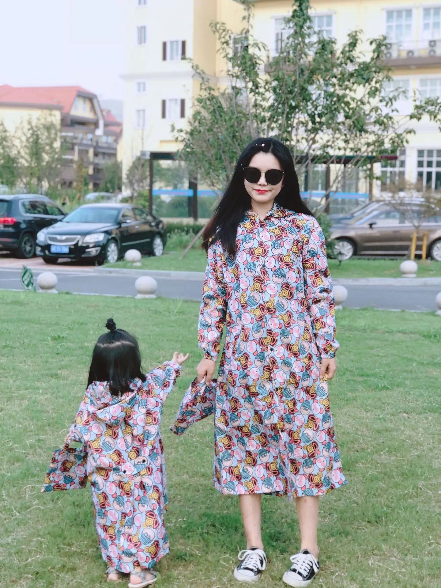 New Black Super Pacifier Raincoat with Space for Schoolbag Students CHILDREN'S Baby Men And Women Medium-small Children Parent