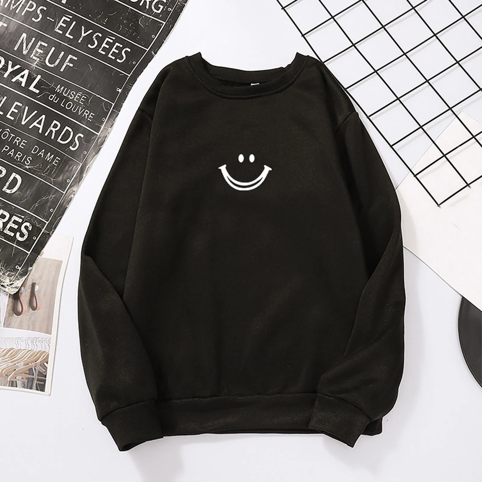 

2020 Women's Winter Solid Color New Cute Sweatshirt Smile Long Sleeve O-Neck Pullover Top Hoodies Warm Fleece Velvet Tops Mujer