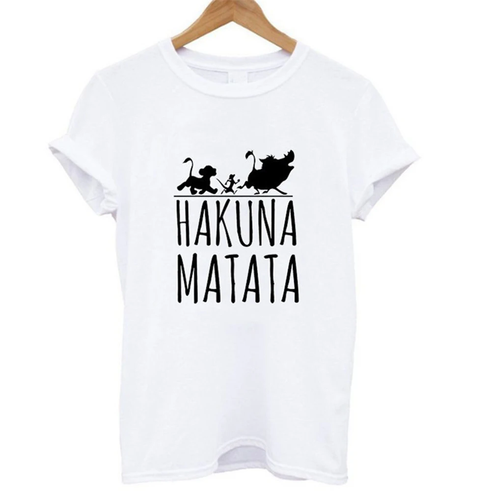 Эффектная женская футболка HAKUNA MATATA, летняя женская футболка 2019, короткий рукав, принт с героями мультфильмов, белая, черная, милые футболки ... Эффектная женская футболка HAKUNA MATATA, летняя женская футболка 2019, короткий рукав, принт с героями мультфильмов, белая, черная, милые футболки ...