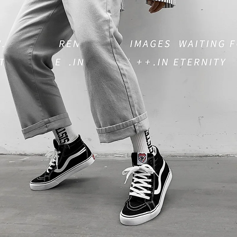 

Black and white classic Canvas Shoe Tide Male Shoe Student Ulzzang 2020 Ins Skate leisure Shoes woman high top sneakers men s