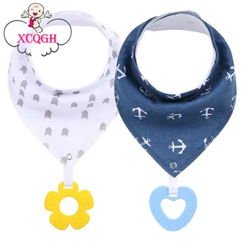 

XCQGH 1PCS Baby Bibs with Teether Good Quality Newborn Baby Feeding Products Cotton Apron Burp Cloth