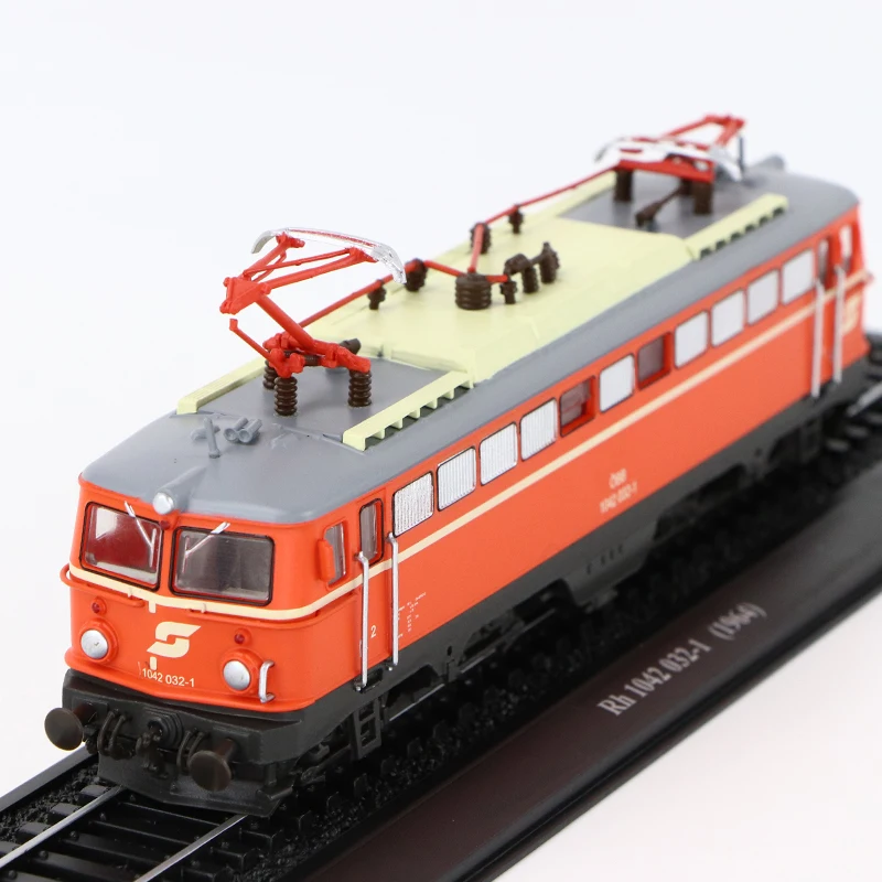 Коллекция редких литых моделей ATLAS 1:87 SCALE RH 1042 032 1 (1964)|Роботы и животные с ДУ| |