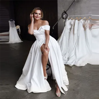 

Off Shoulder A-Line Simple Wedding Dress With Split Side 2021 Sexy Women Bridal Gowns Custom Online Formal Bride Dress