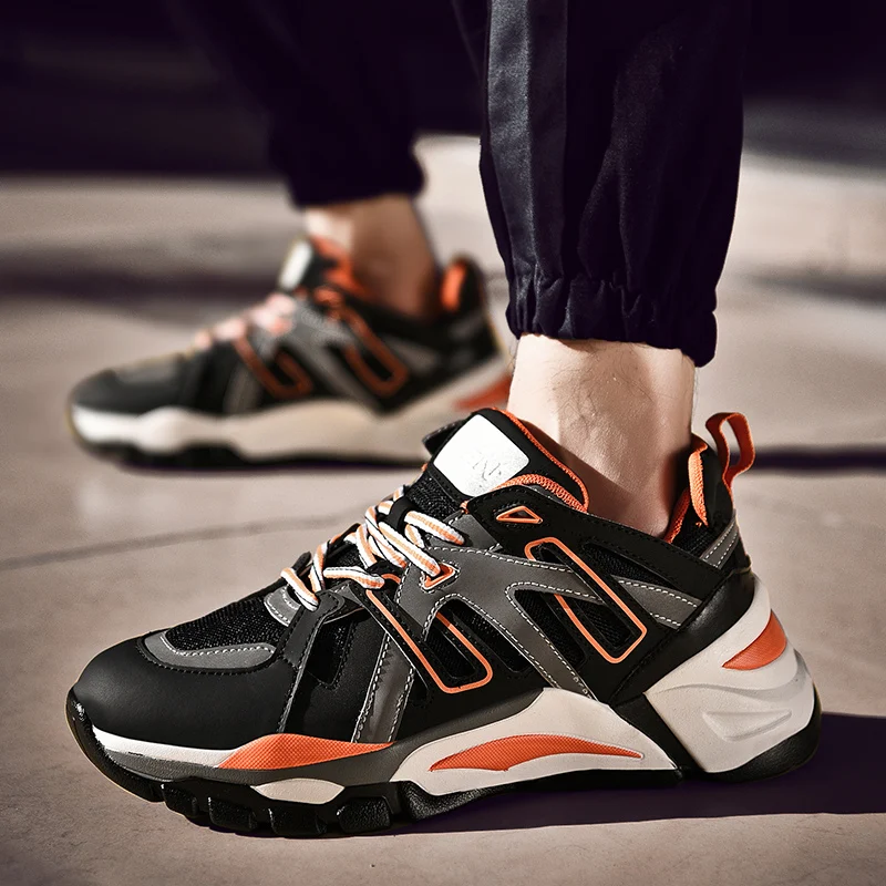 

Tide shoes male ins super fire Korean version of the wild port wind 2019 autumn new thick bottom trend retro casual shoes men