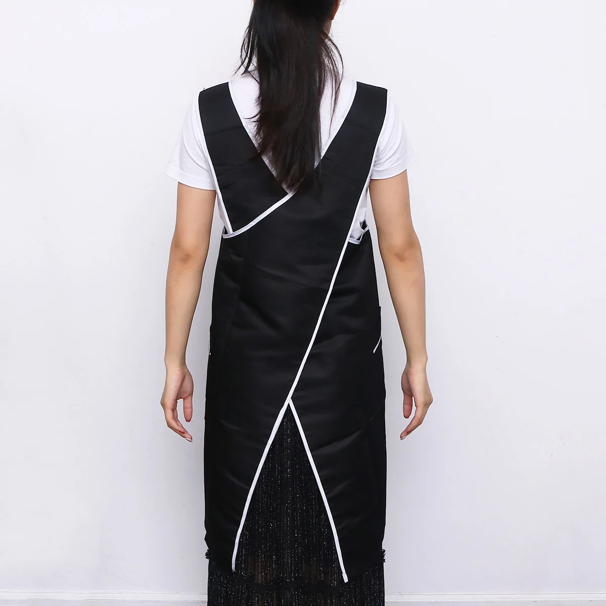 Black Woman Apron Hairdressing Apron Professional Hair Salon Barber Hair Uniform Hairdresser Cloth Barbers Aprons