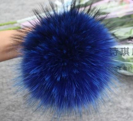 13cm Wholesales Real Raccoon Fur Pompom Pom poms For Hats Winter Beanies  Natural For Kids Women DIY Accessories With Buttons - AliExpress