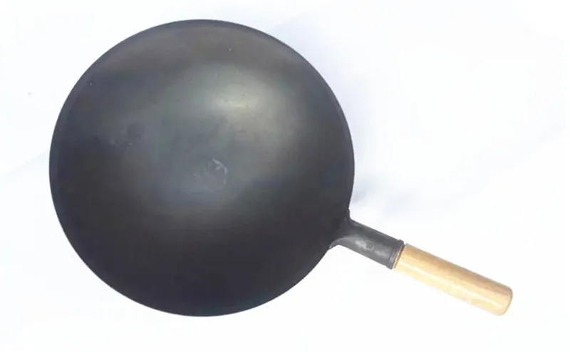 Сковорода с деревянной ручкой кухонный горшок для готовки 32/34/36 чугунная