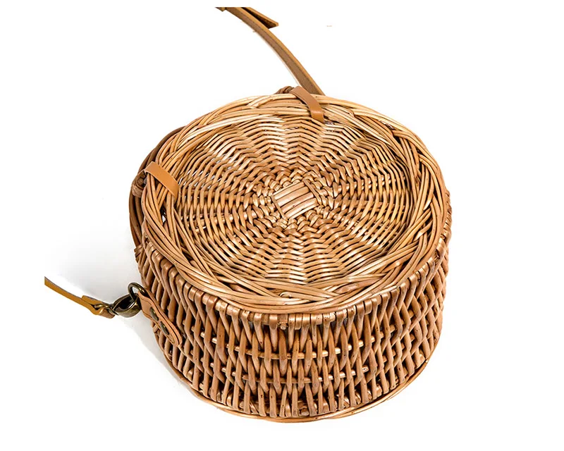 Sac à main en rotin élégant