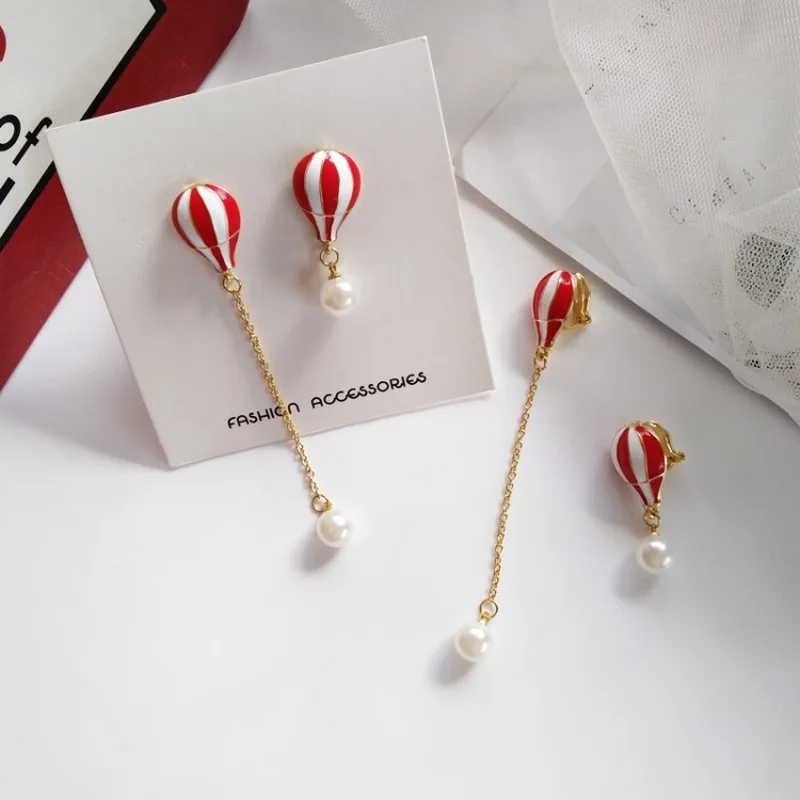 

Korea Creative Cute Asymmetric Hot Air Balloon Imitation Pearl Dangle Earrings Personality Fashion Girl Women's Jewelry Ear Clip