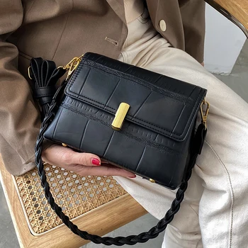 

HOT Niche Design High-end Women Bag 2020 New Fashion Texture Shoulder Square Bag Underarm Bag Korean Messenger Bag Width: 22.5cm