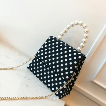 

[BXX] 2020 Spring Summer Woman New Dot Pattern Pearl Handle Single Shoulder Messenger Bag All-match Travel Handbag Flap LM227