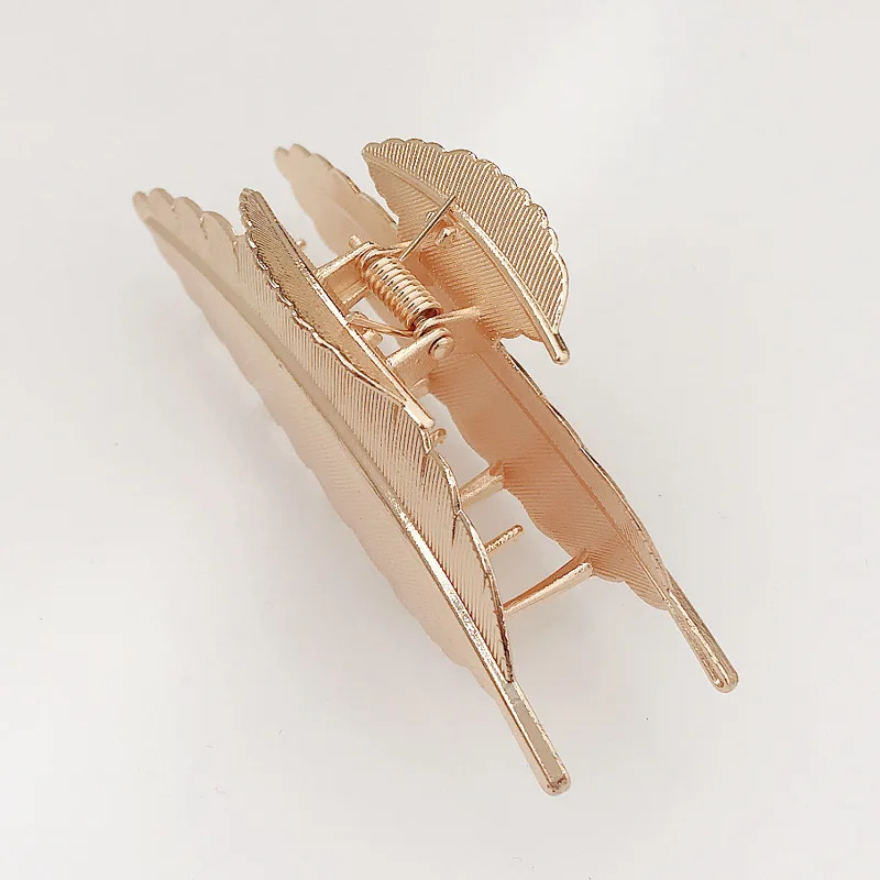 13042343268_354769673