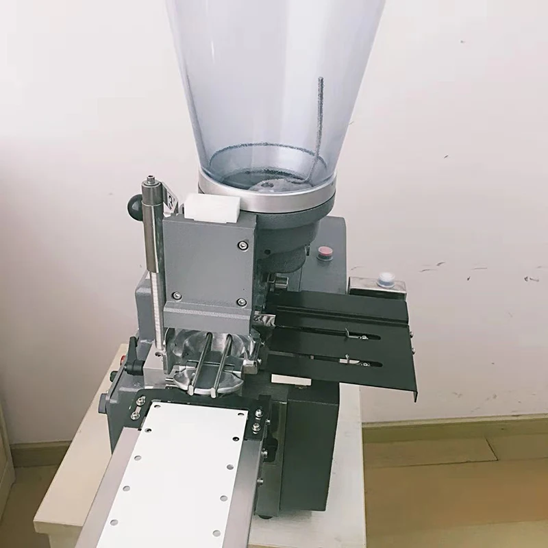 Коммерческая Пельменная машина для изготовления клецки машина для обработки 1500 шт/ч