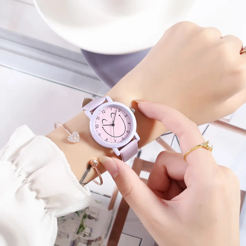

To Fight a Lot of Hot Selling Korean-style Trend of Fashion Student Belt Watch Simple Measuring Casual Ladies' Watch