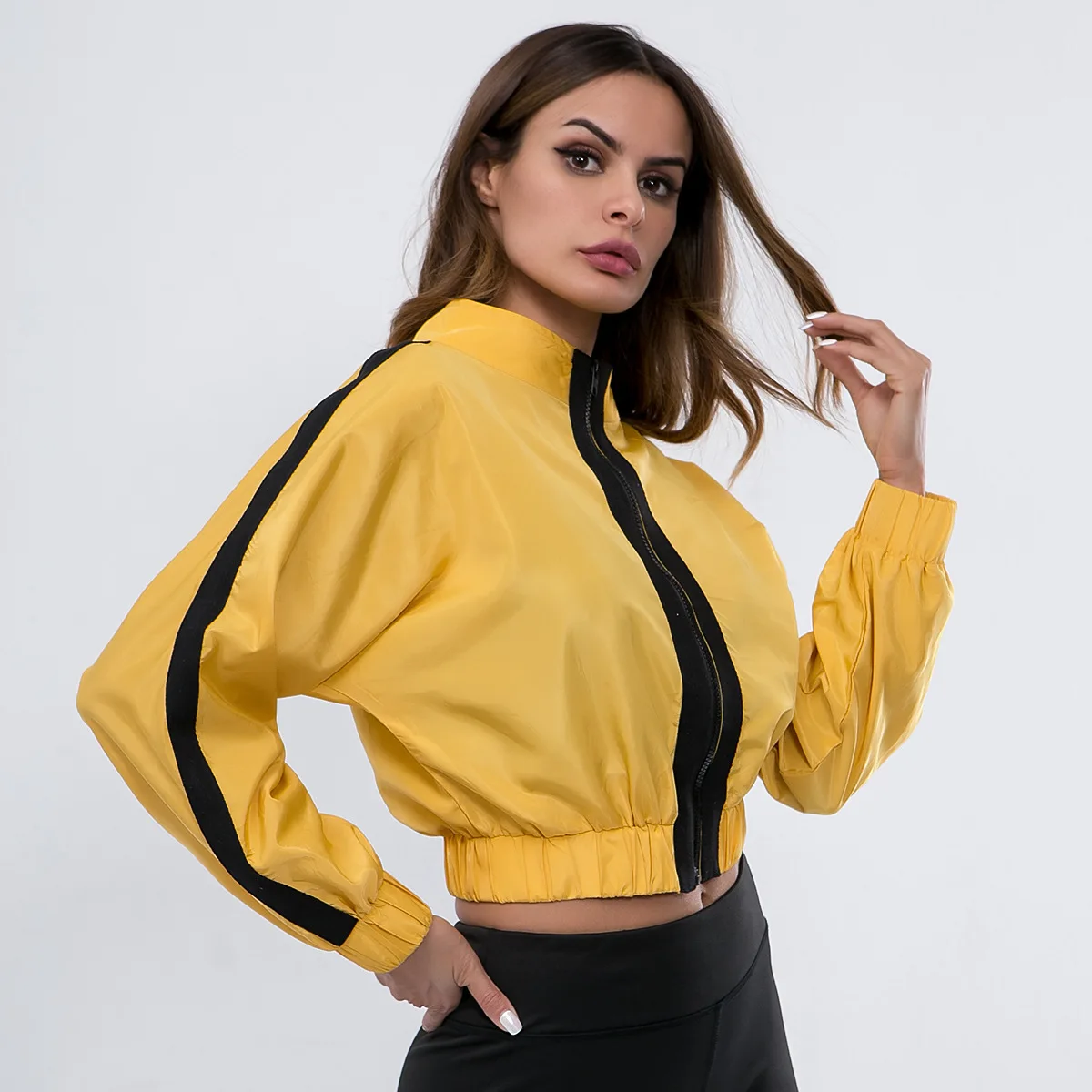 CHRLEISURE стоячий воротник молния уличная Толстовка короткий абзац свободный тренд Женская куртка с капюшоном