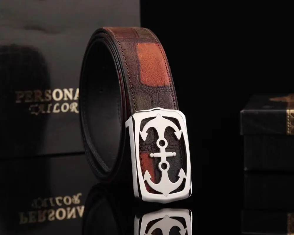 

Tree paste skin square colorful with the first layer of napa bottom skin, both sides can be used, with hardware 316 steel buckle