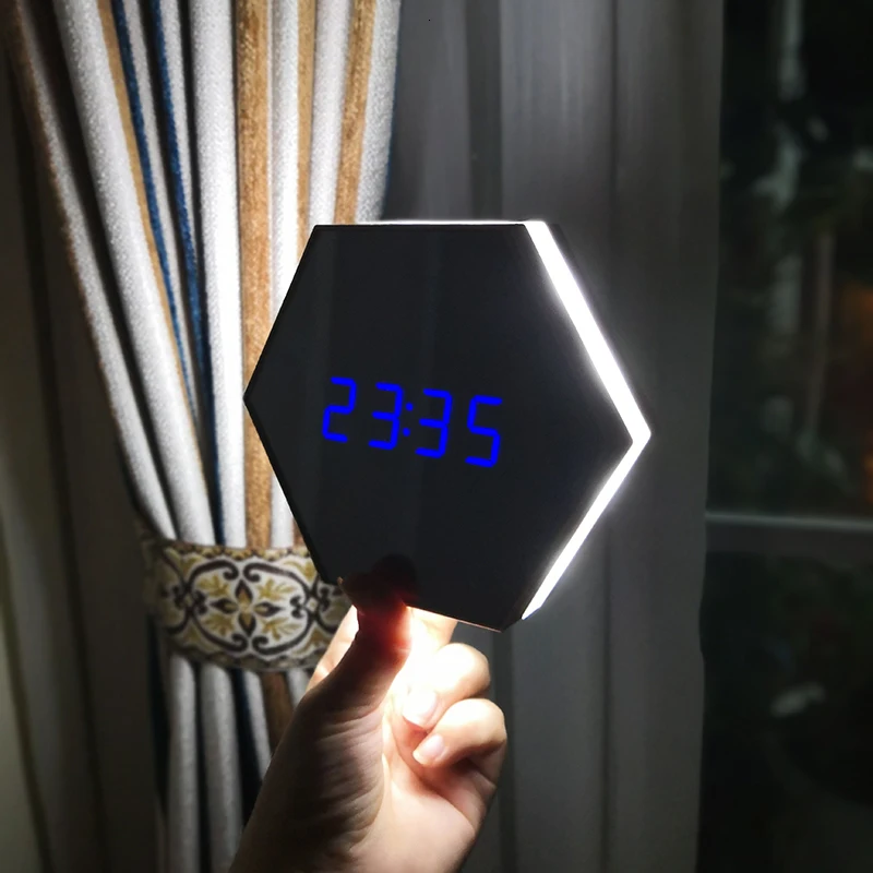 QQ20180817082349