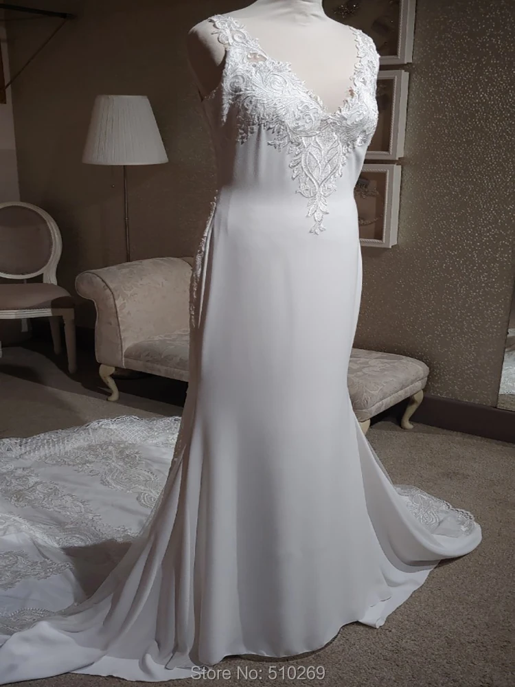 

Mermaid Soft Crepe Embroidered Tulle Beaded Application V Neck Sheer Straps Illusion Back Wedding Dresses Bridal Gowns